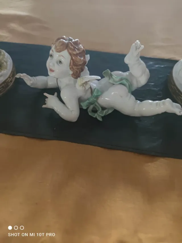 Figura de porcelana Algora