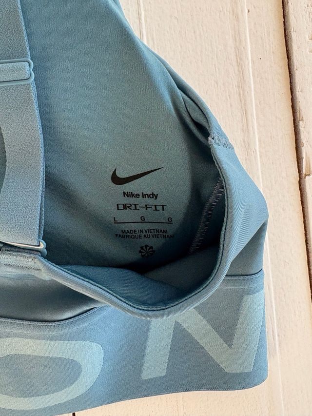 Sujetador deportivo Nike Pro Indy Plunge Dri-Fit