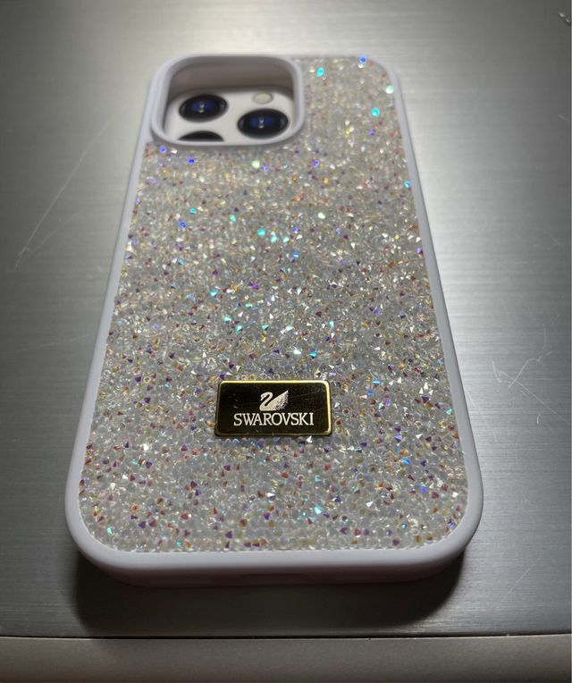 Funda Swarovski iPhone 16 Pro