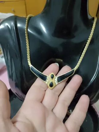 Collana vintage oro e nero