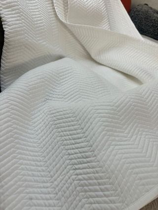1 colcha Zara Home