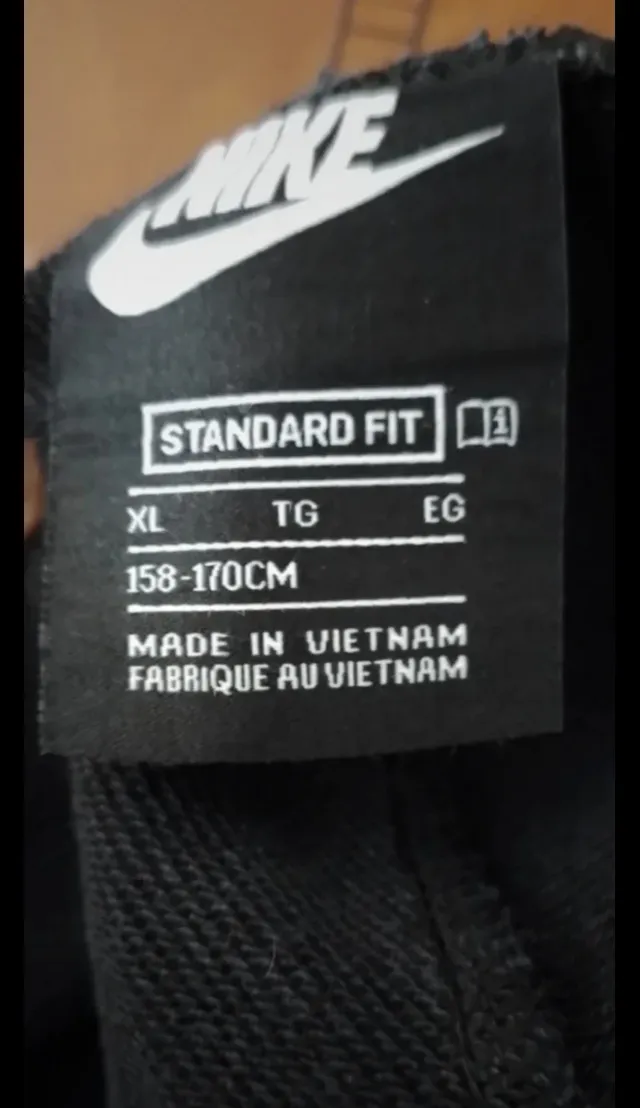 Pantaloni Nike neri ragazzo 14 anni