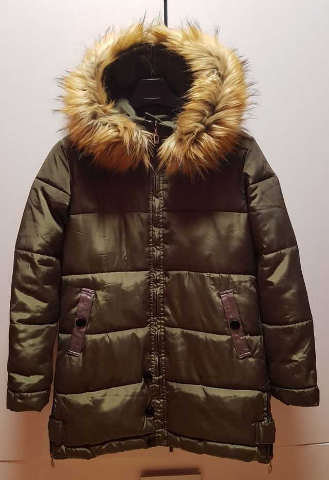 Abrigo acolchado nuevo