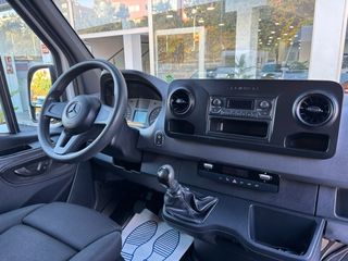 Mercedes-Benz Sprinter ( 9 PLAZAS)