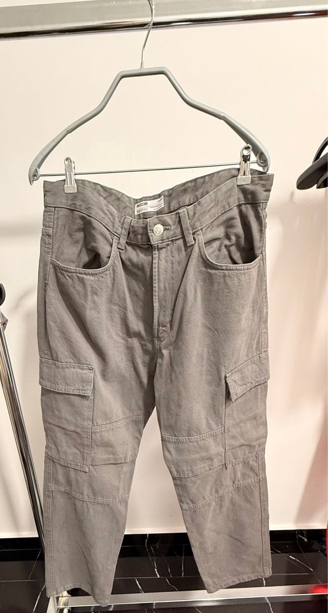 Vaqueros cargo chico Talla 44 Negro