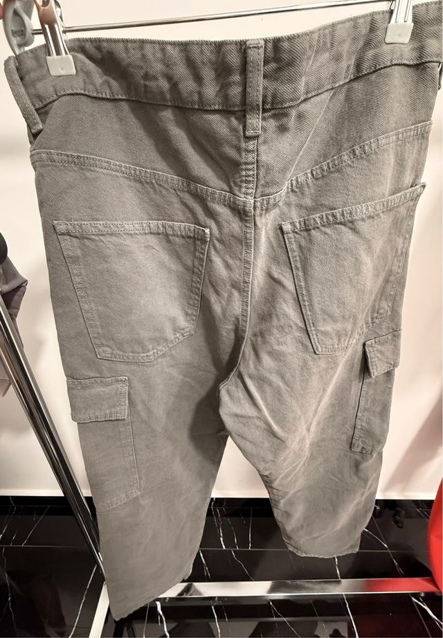 Vaqueros cargo chico Talla 44 Negro