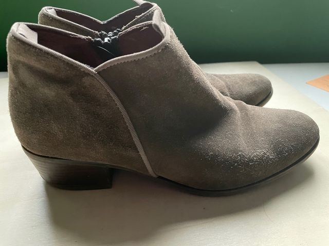 Botins de napa marrom tamanho 36