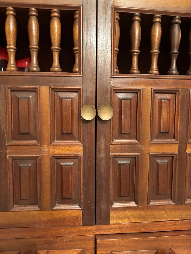 Mueble comedor madera