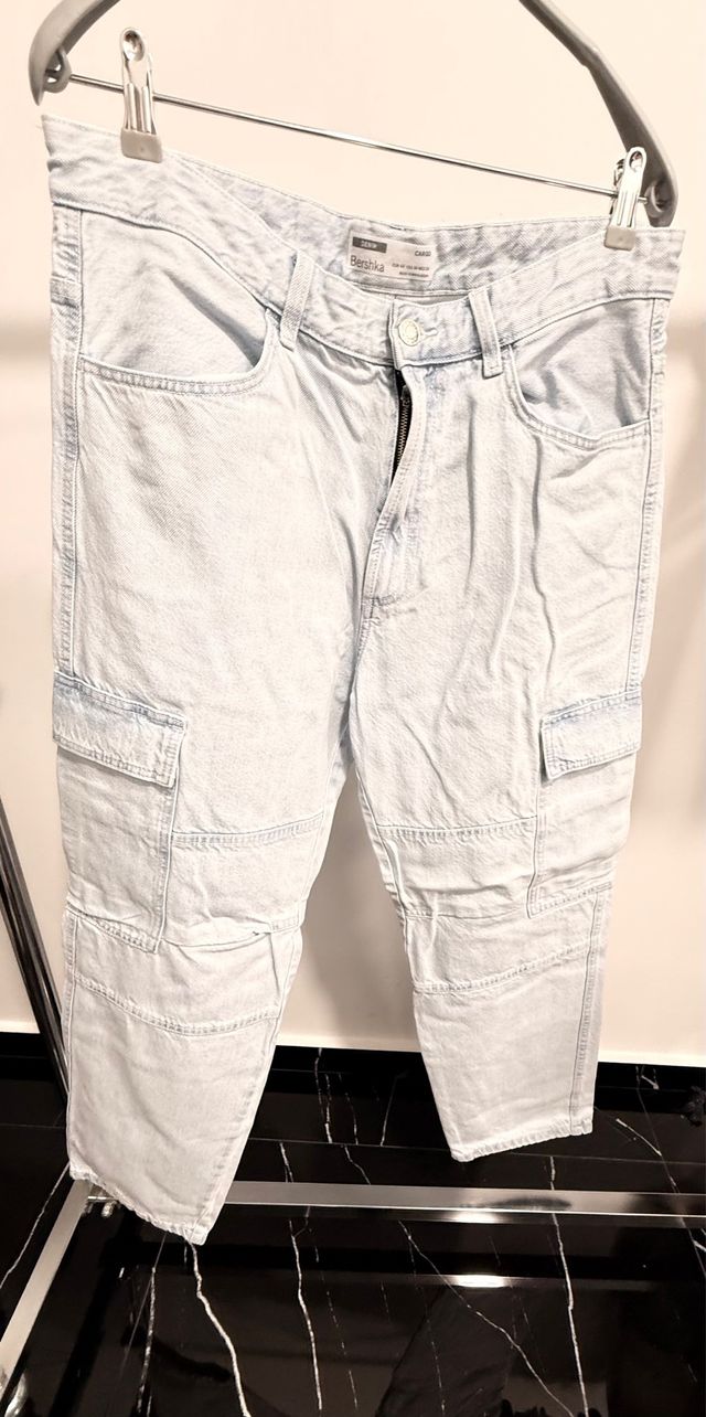 Vaqueros Cargo Bershka Azul Clarito Talla L