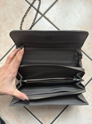Borsa tracolla con portafoglio integrato grigia