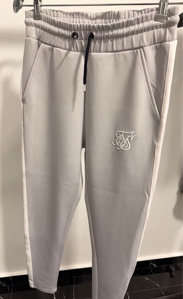 Pantalón chándal gris talla S siksilk