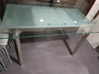 Mesa cristal y aluminio + 6 sillas