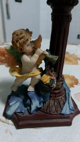 Orologio vintage con angioletto