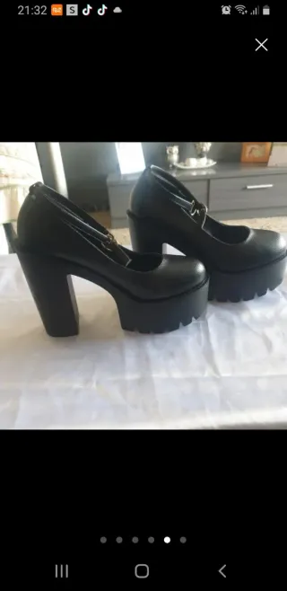 Zapatos de plataforma negros
