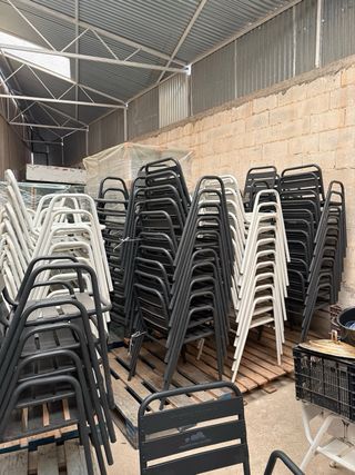 Silla Bar Estrella Damm Negra y Blanca