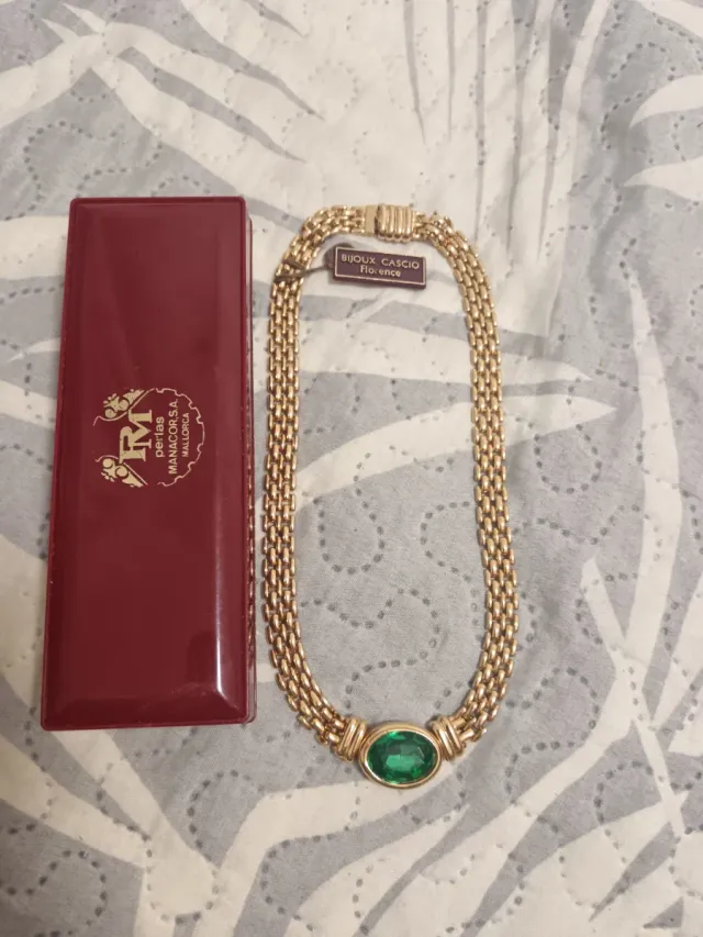 Collar Vintage y Esmeralda Bijoux Cascio