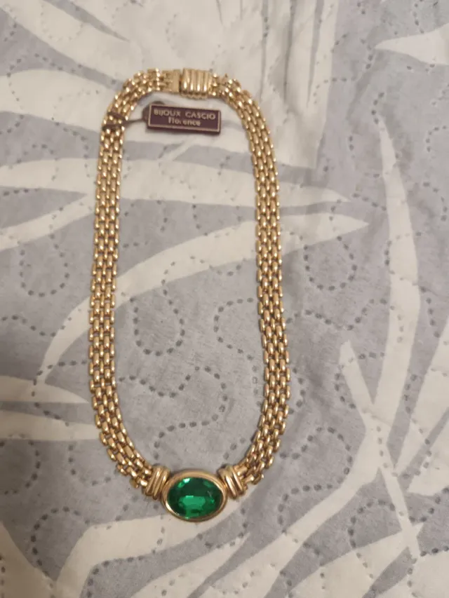 Collar Vintage y Esmeralda Bijoux Cascio