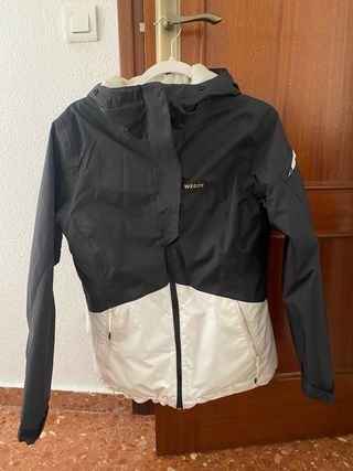 Abrigo de esquí Wedze negro y blanco