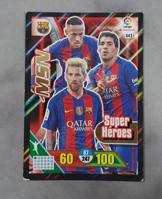 2016-17 - CARD MSN SUPER HEROES FCB - ADRENALYN XL