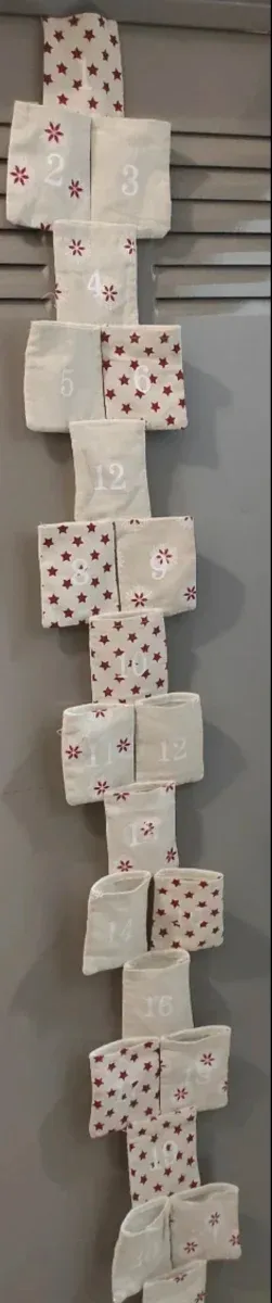 Calendario Adviento Colgante Tela Estrellas