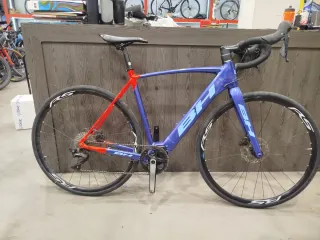 Bicicleta eléctrica BH Core Talla M