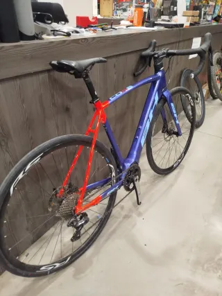 Bicicleta eléctrica BH Core Talla M