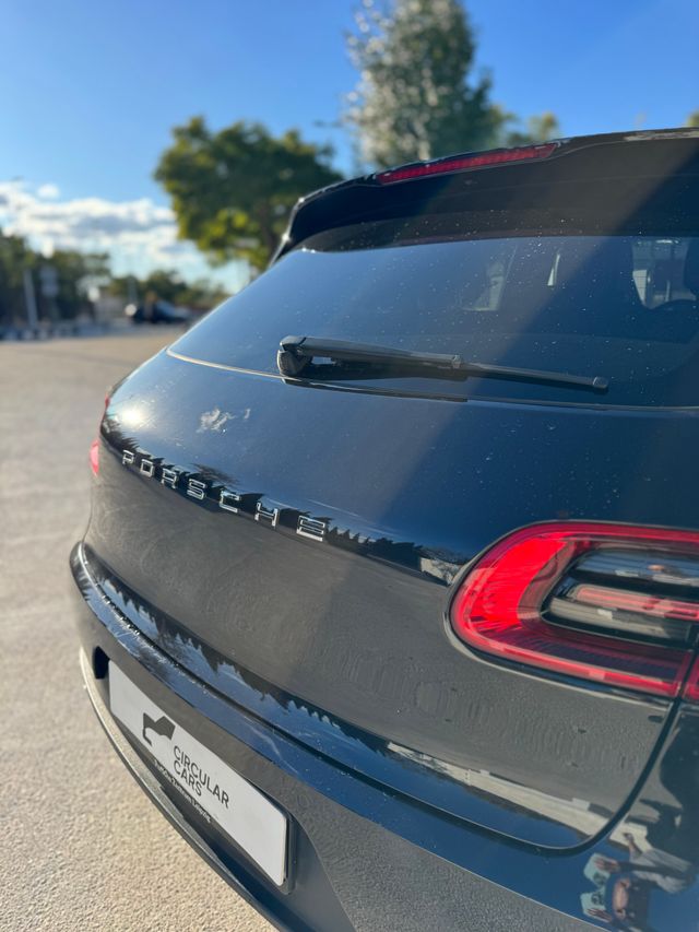 Porsche Macan 2015
