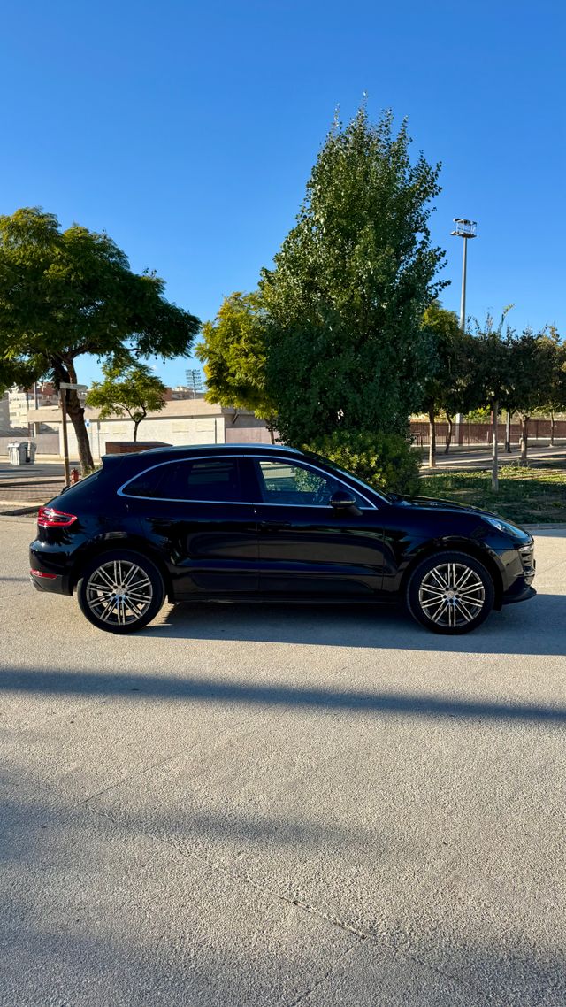 Porsche Macan 2015