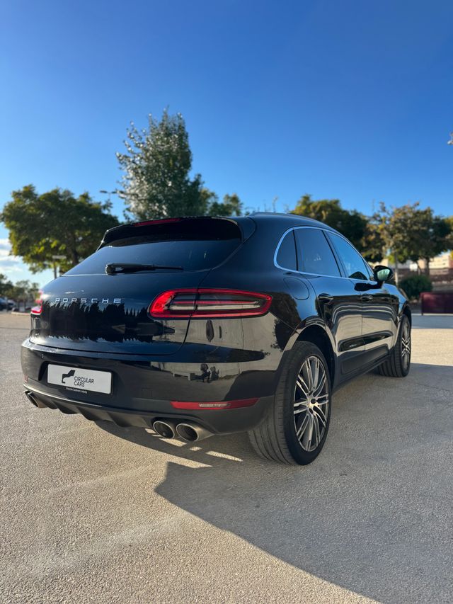 Porsche Macan 2015