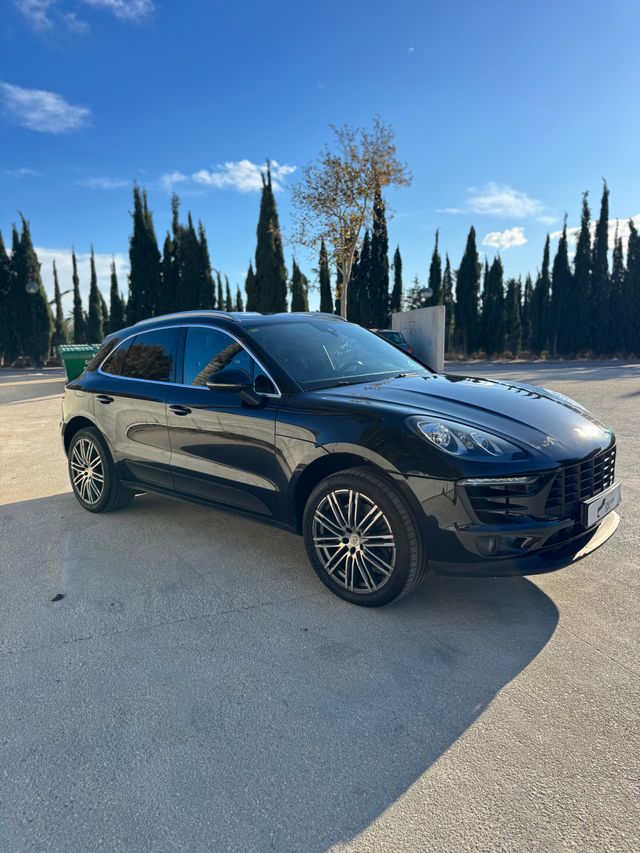 Porsche Macan 2015