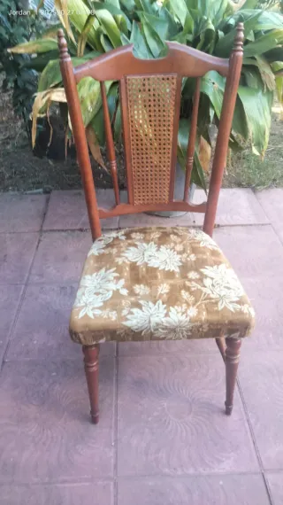 Sillas de madera con asiento de tela (6 sillas)