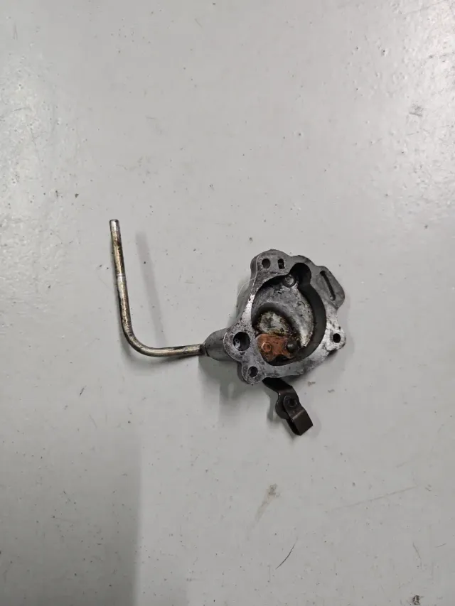 Tapa bomba Carburador Vespa con Mezclador