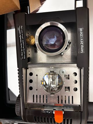 Retroproyector Esselte 250W Nuevo