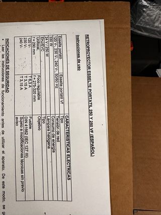 Retroproyector Esselte 250W Nuevo