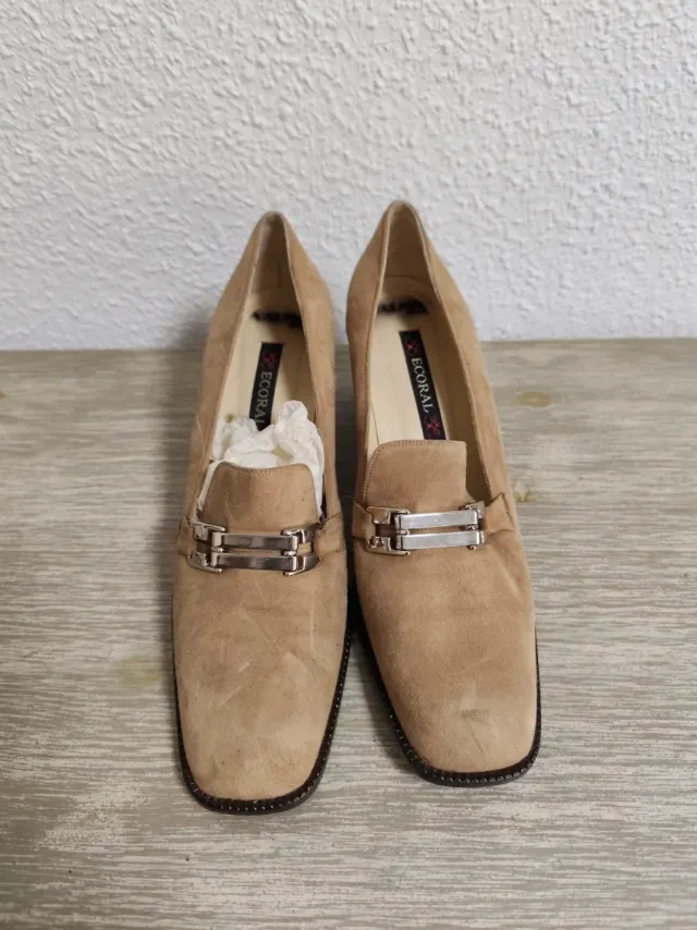 Mocasines Ecoral Tacón Cuadrado Beige