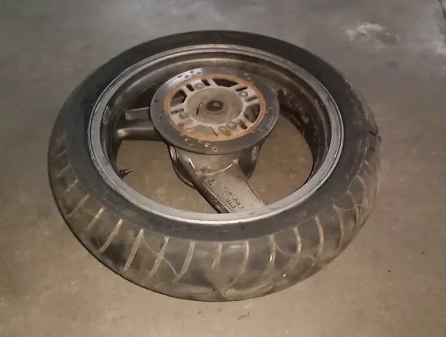 Rueda trasera Kawasaki