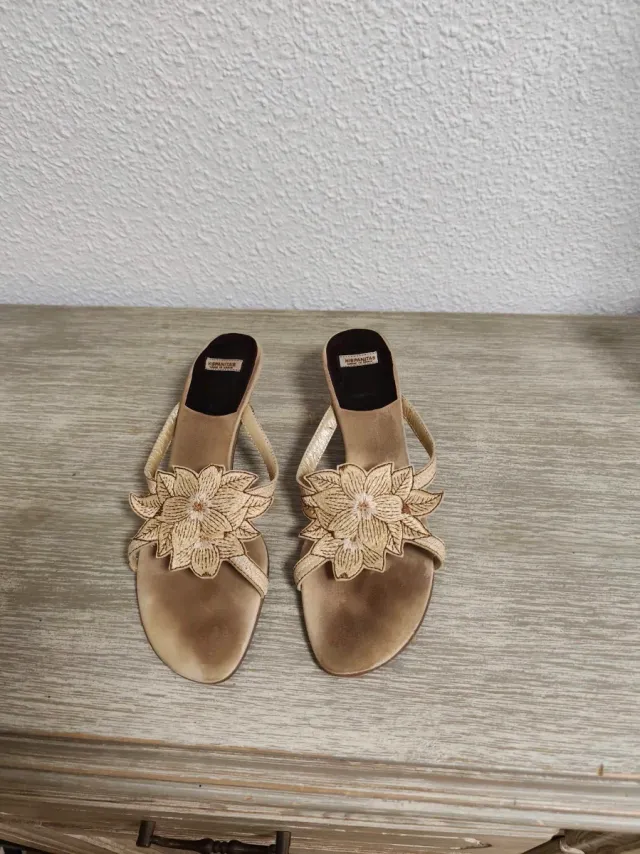 Sandalias Hispanitas Ante Beige Flores