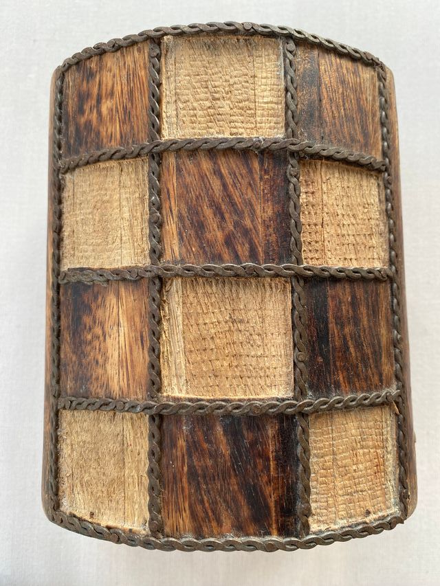 Bacchetta portagioie in rovere anni '70, stile rustico