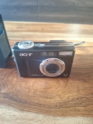 Macchina fotografica digitale Acer CR-6530