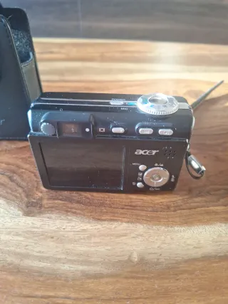 Macchina fotografica digitale Acer CR-6530