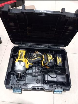 Llave de impacto Dewalt DCF 961 18V