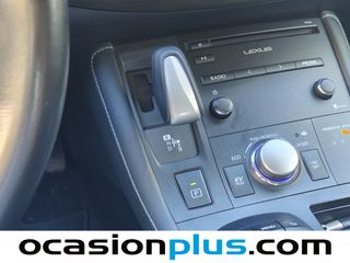 Lexus CT 200h Business 100 kW (136 CV)