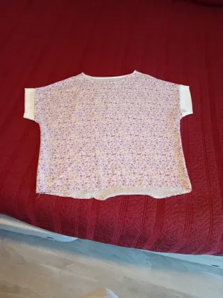 Blusa floral talla única