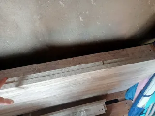 Mueble TV y mesa comedor madera