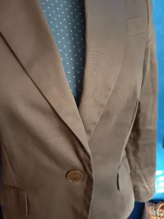 Americana Zara Camel Talla S