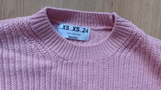 Jersey Bershka rosa talla XS