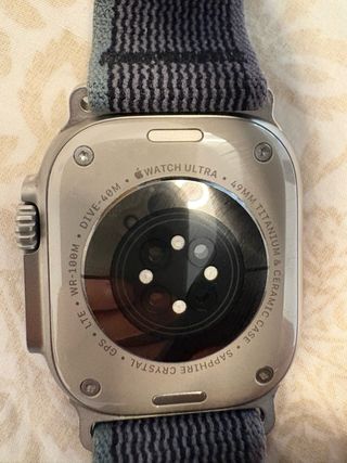 Apple Watch Ultra Gen 1 + 6 correas