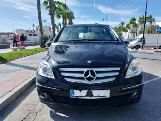 PRECIOSO MERCEDES AUTOMÁTICO