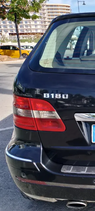 PRECIOSO MERCEDES AUTOMÁTICO