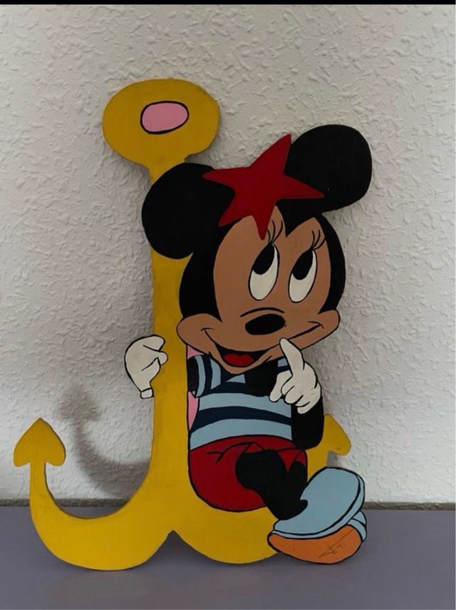 Minnie Mouse de Madera